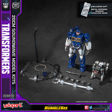 Load image into Gallery viewer, TRANSFORMERS: Bumblebee AMK PRO Series 20cm Soundwave Model Kit