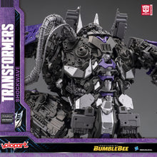 Load image into Gallery viewer, BUMBLEBEE THE MOVIE : 30cm Shockwave Plastic Model Kit